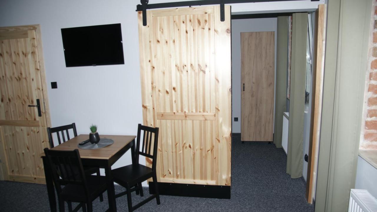 Apartamenty Rycerskie Inowlodz Esterno foto