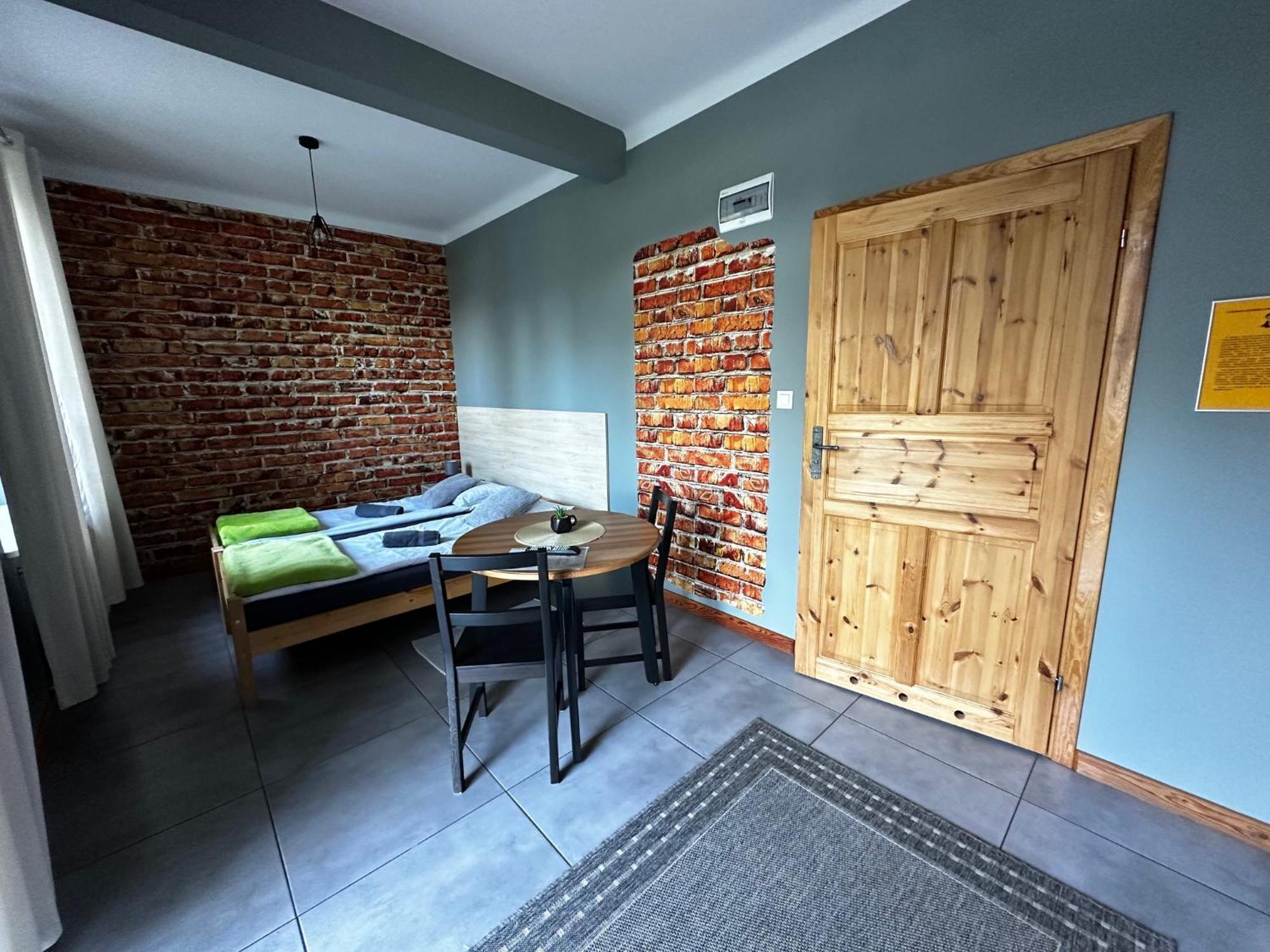 Apartamenty Rycerskie Inowlodz Esterno foto