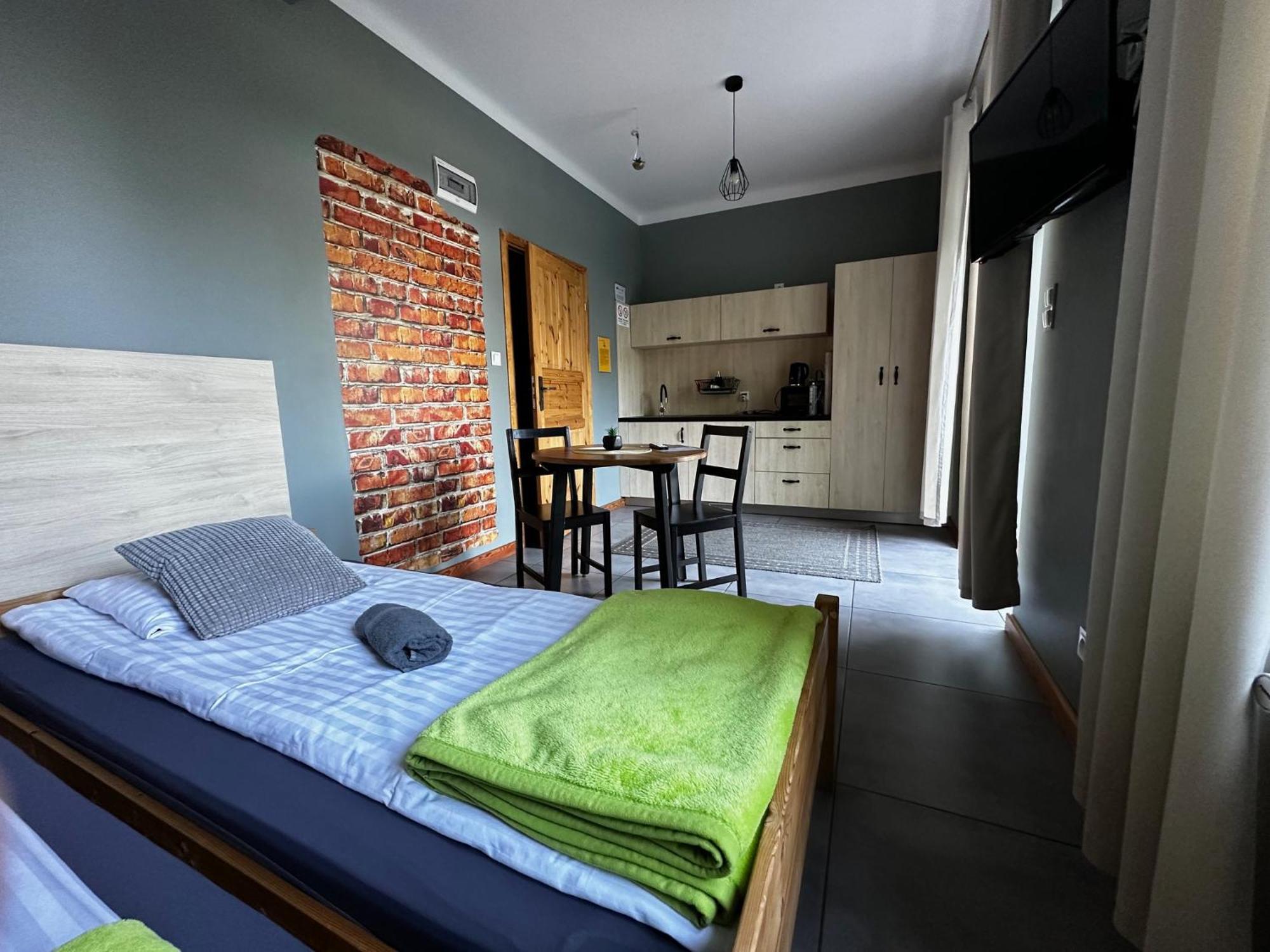 Apartamenty Rycerskie Inowlodz Esterno foto