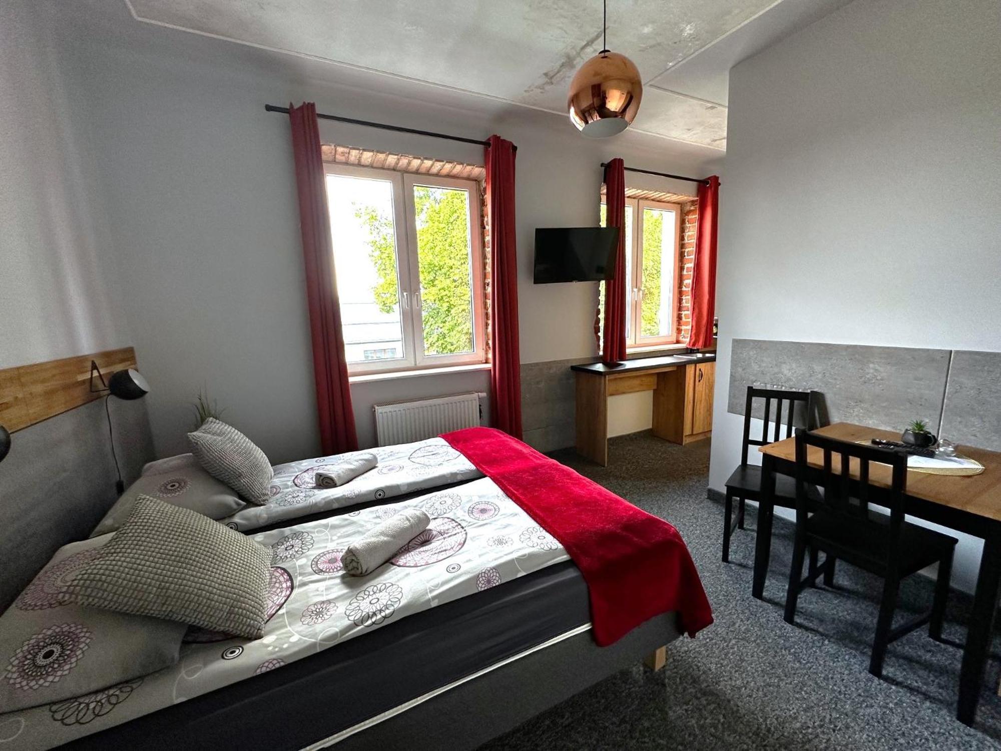 Apartamenty Rycerskie Inowlodz Esterno foto